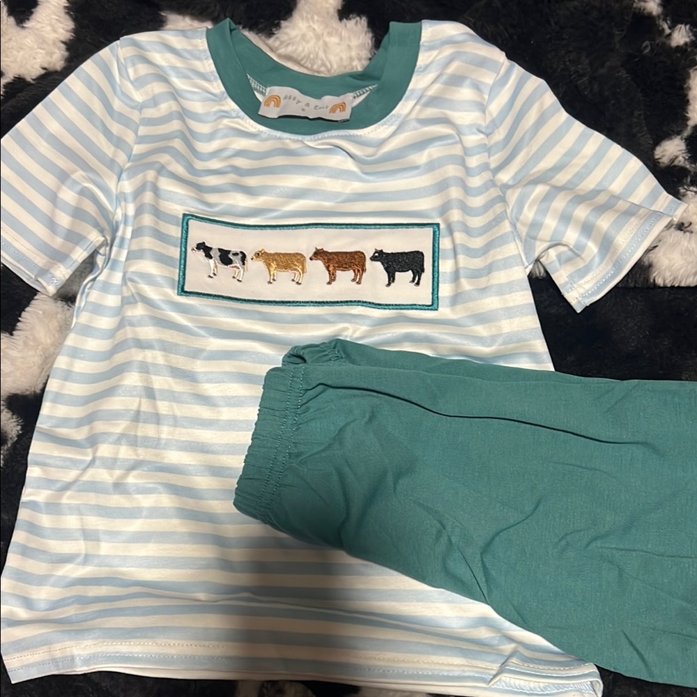 Striped cow smocked boy set